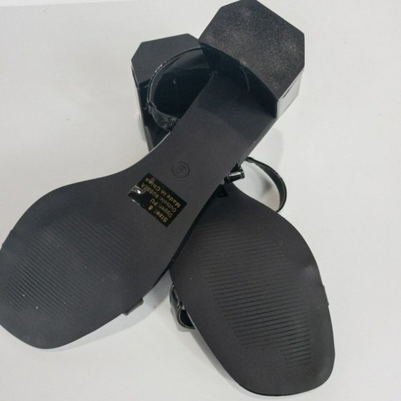 Olivia Miller Out on the Town Block Sandals -8 - Picture 5 of 5